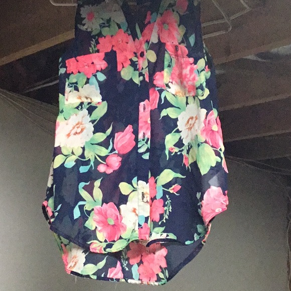 Ardene floral top - Picture 1 of 1